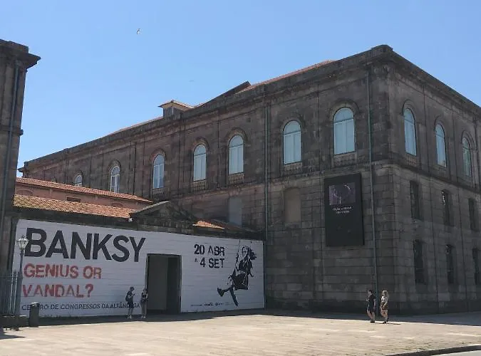 Ribeira Art Terrace * بورتو